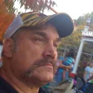 Meet your Posher, Lawrence